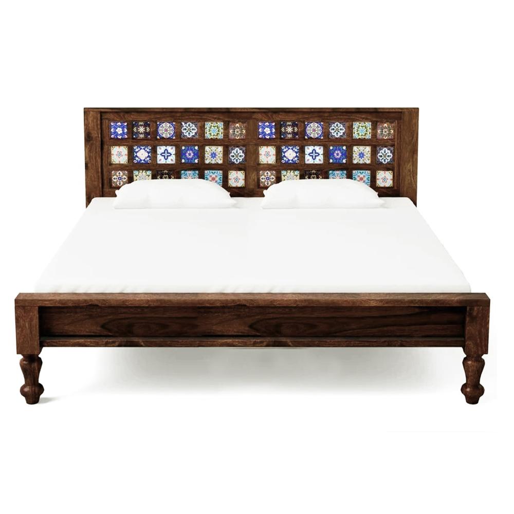 Havoc Sheesham Wood Queen Size Bed in Natural Teak Finish