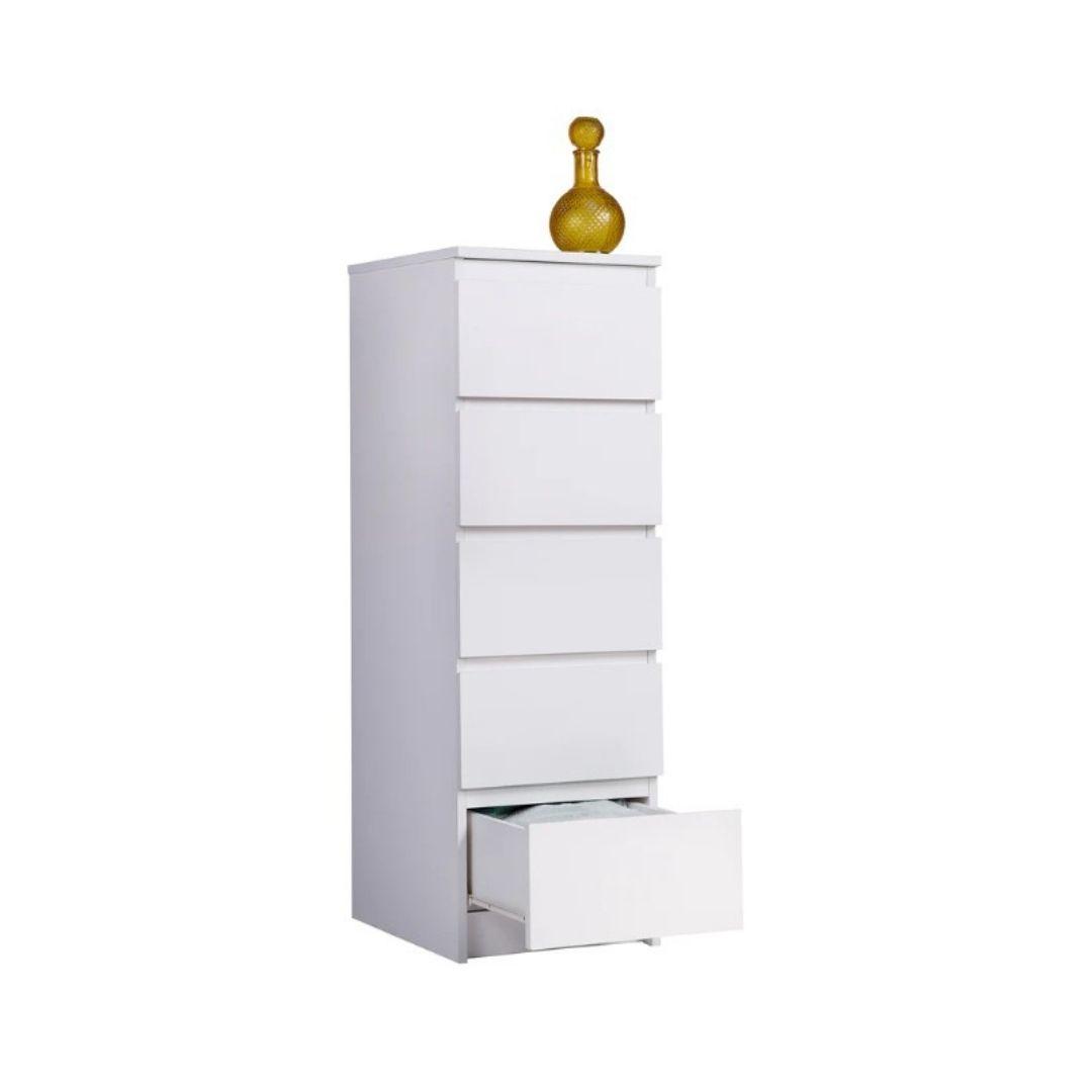 Giola Engineered Wood Chest of Drawers in White Colour